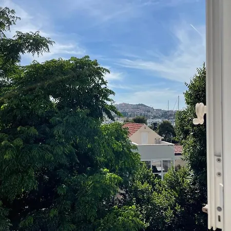 Guest house Piazza 3*