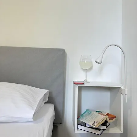 Piazza Suites Гостевой дом 3*