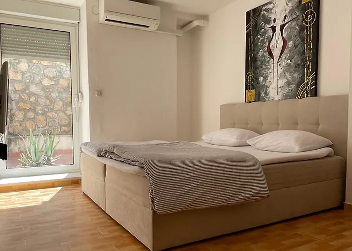 Piazza Dubrovnik